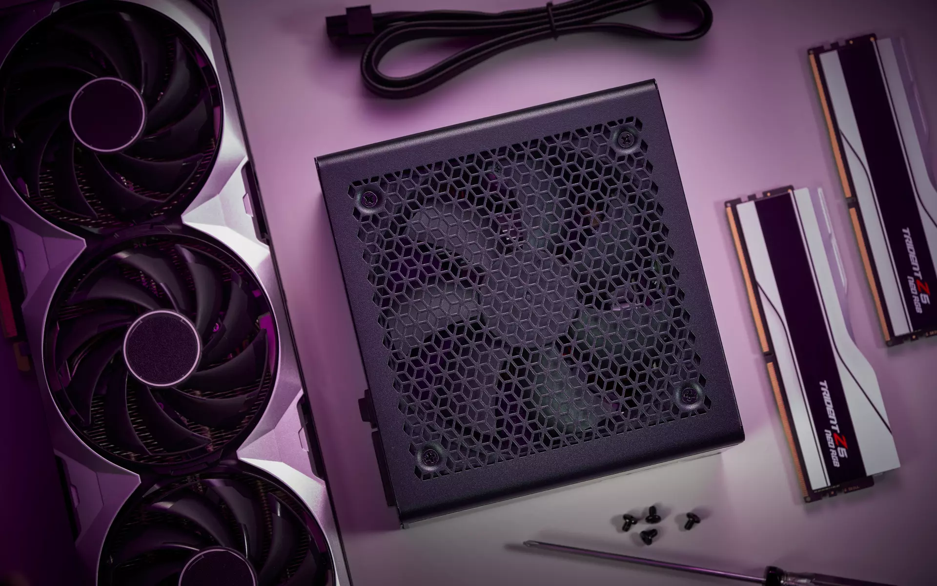 ESSENTIAL GOLD POWER FOR EVERYDAY GAMING BUILDS