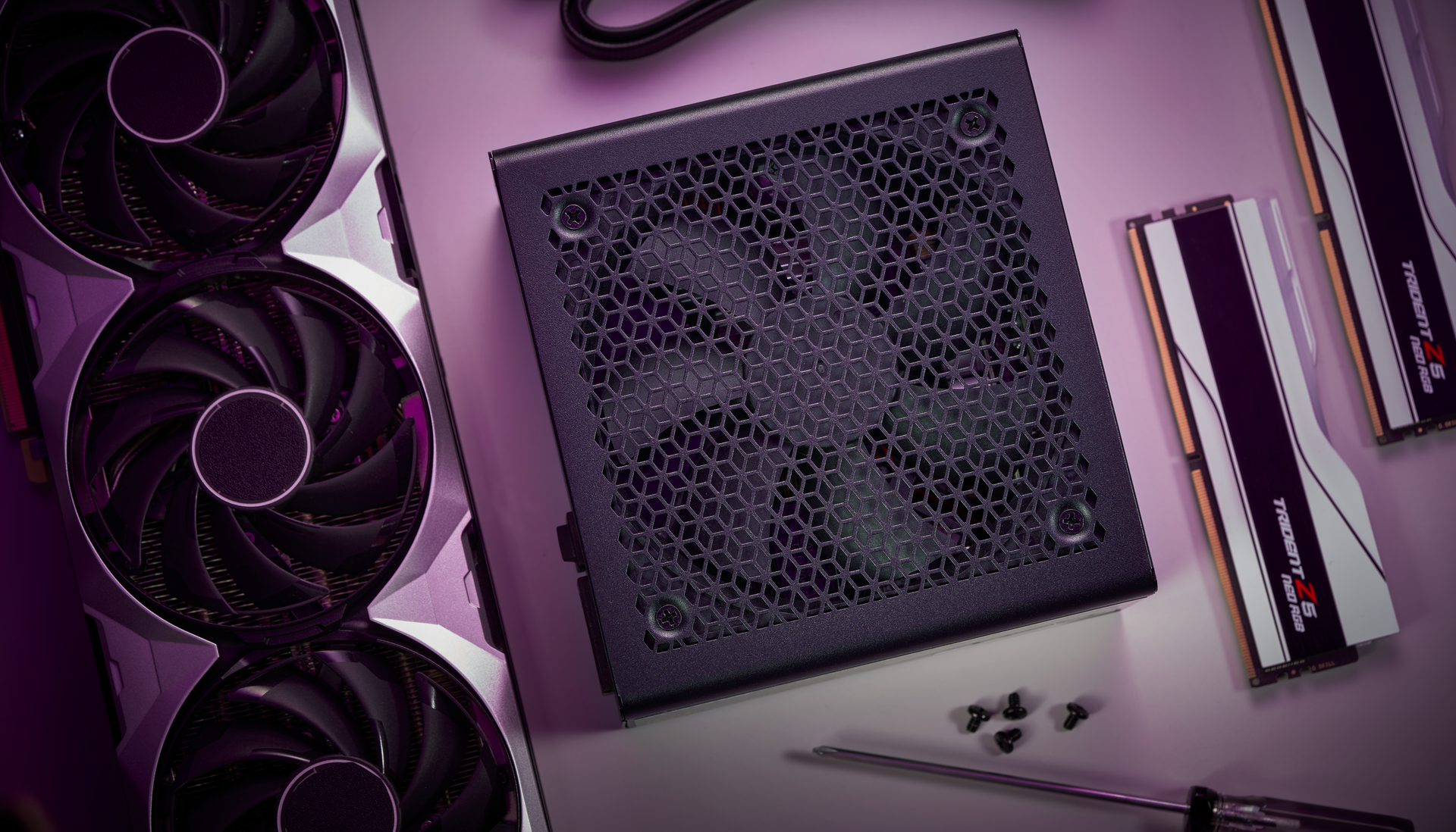  ESSENTIAL GOLD POWER FOR EVERYDAY GAMING BUILDS